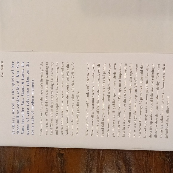 2 Book Lot | Talk to the Hand | Talking to Strangers - Picture 6 of 6